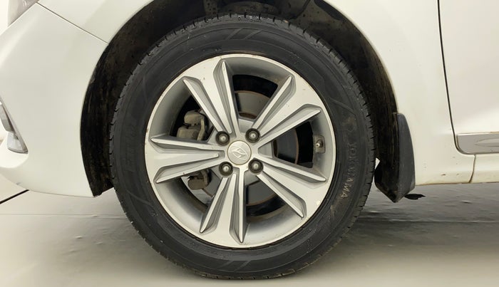 2019 Hyundai Verna 1.6 CRDI SX + AT, Diesel, Automatic, 47,085 km, Left Front Wheel