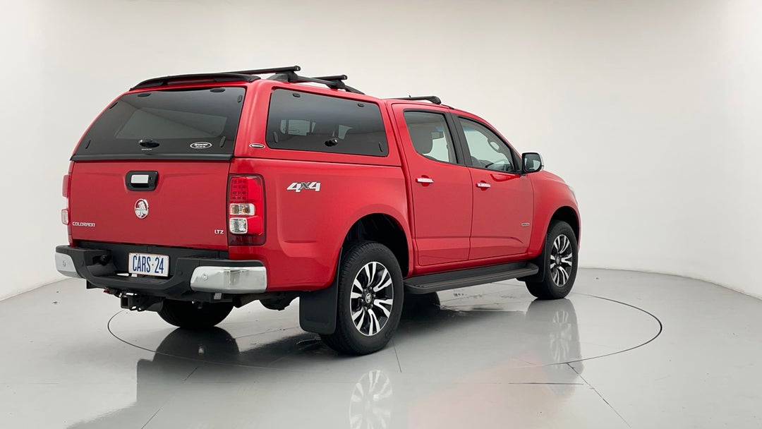 Right Back Diagonal (45- Degree) View