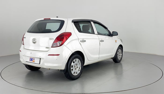 2012 Hyundai i20 MAGNA 1.2 VTVT, Petrol, Manual, 76,294 km, Right Back Diagonal