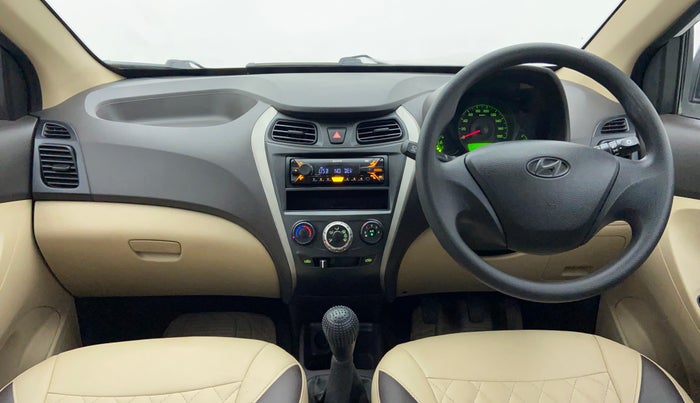 2015 Hyundai Eon ERA PLUS, Petrol, Manual, 20,745 km, Dashboard View