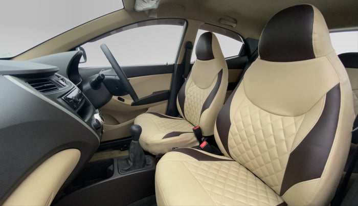 2015 Hyundai Eon ERA PLUS, Petrol, Manual, 20,745 km, Right Side Front Door Cabin View