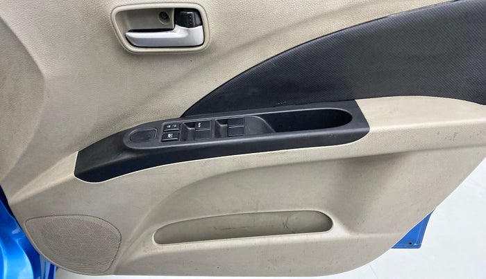 2015 Maruti Celerio VXI d, Petrol, Manual, 24,063 km, Driver Side Door Panels Control