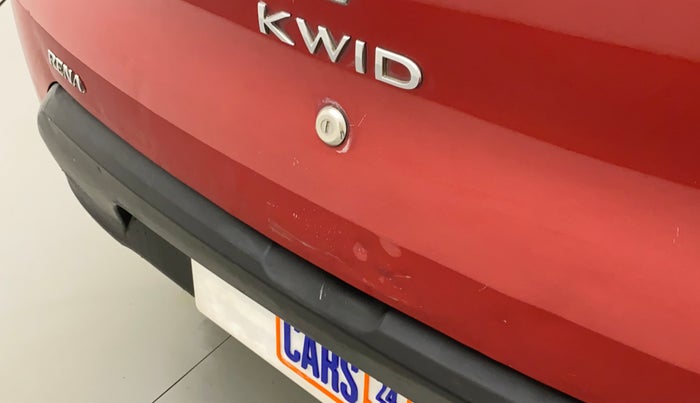 2016 Renault Kwid RXL, Petrol, Manual, 97,063 km, Dicky (Boot door) - Slightly dented