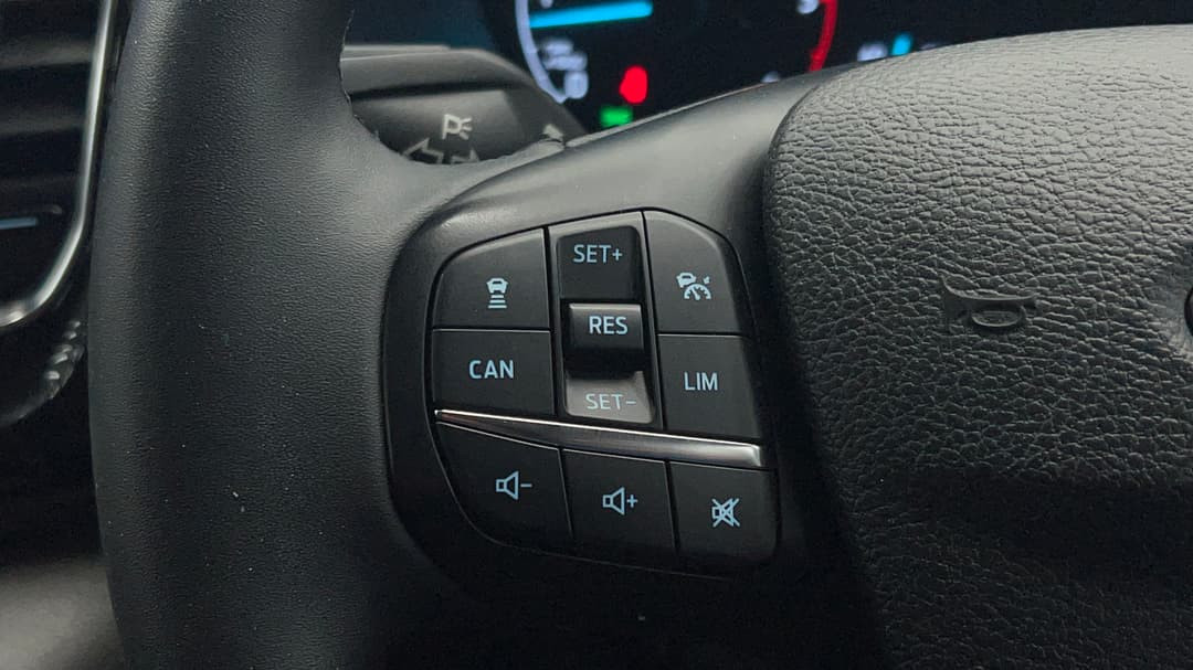 2022 Ford Transit Custom 320s Sport (swb), Automatic, 39771 km, Cruise Control