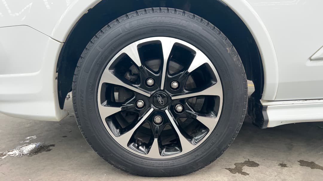 2022 Ford Transit Custom 320s Sport (swb), Automatic, 39771 km, Left Front Wheel