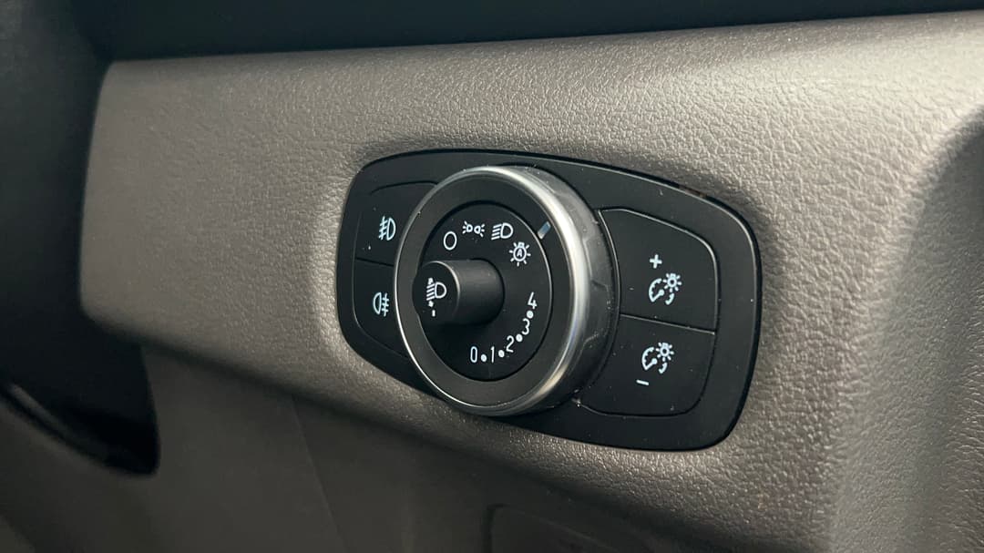 2022 Ford Transit Custom 320s Sport (swb), Automatic, 39771 km, Utility Switches/Buttons