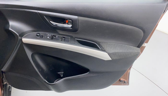 2017 Maruti S Cross ZETA 1.3, Diesel, Manual, 81,104 km, Driver Side Door Panels Control