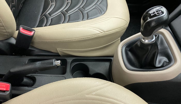 2018 Hyundai Xcent SX 1.2 CRDI, Diesel, Manual, 88,813 km, Gear Lever