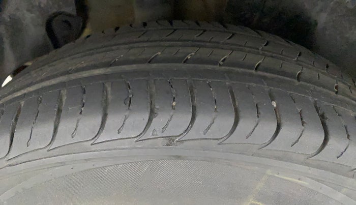 2020 KIA SELTOS HTK PLUS 1.5 DIESEL, Diesel, Manual, 58,199 km, Right Rear Tyre Tread