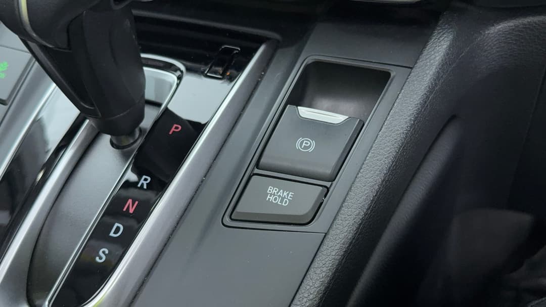 2018 Honda CR-V Vti-lx (AWD), Automatic, 132527 km, Handbrake