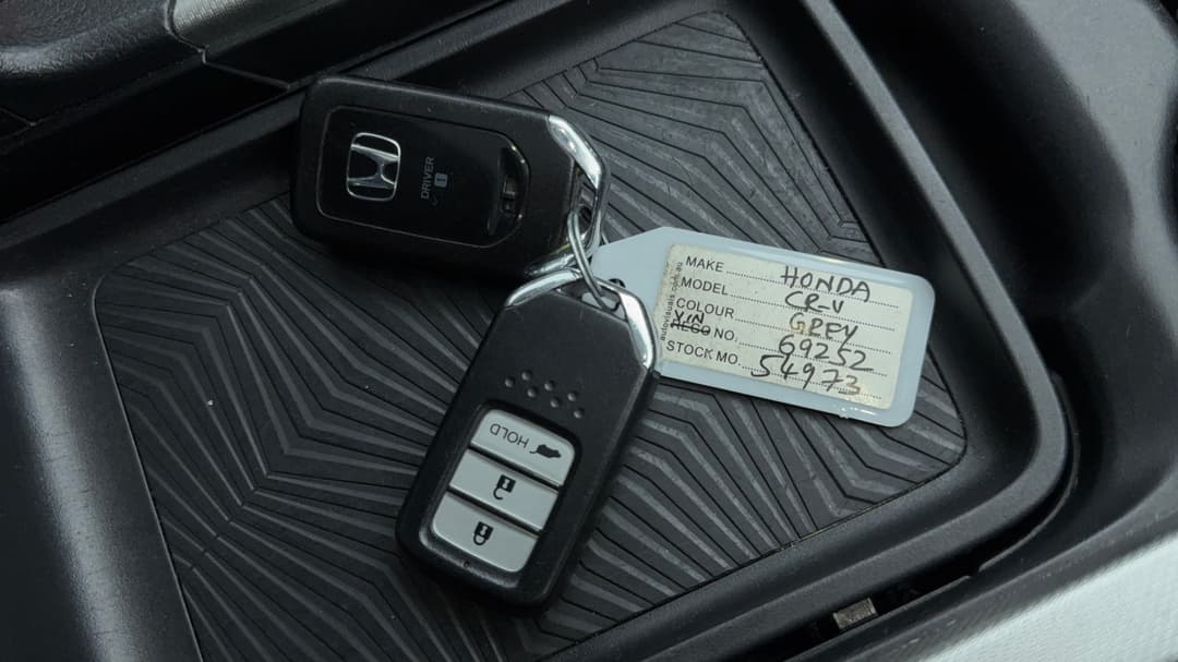 2018 Honda CR-V Vti-lx (AWD), Automatic, 132527 km, Key Close-up