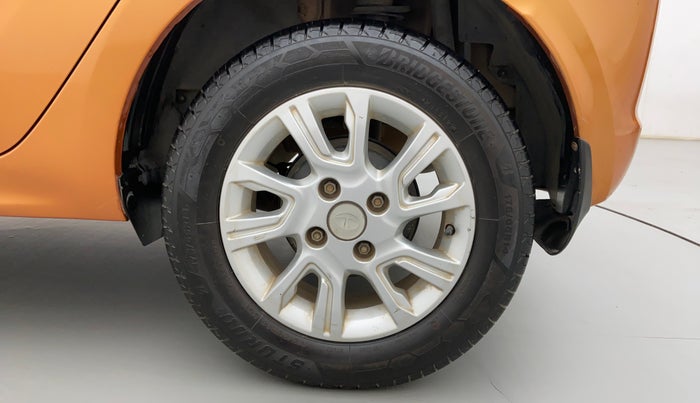 2017 Tata Tiago XZ PETROL, Petrol, Manual, 61,590 km, Left Rear Wheel