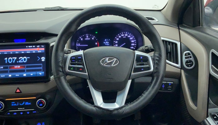 2015 Hyundai Creta 1.6 SX (O) CRDI, Diesel, Manual, 1,14,245 km, Steering Wheel Close Up