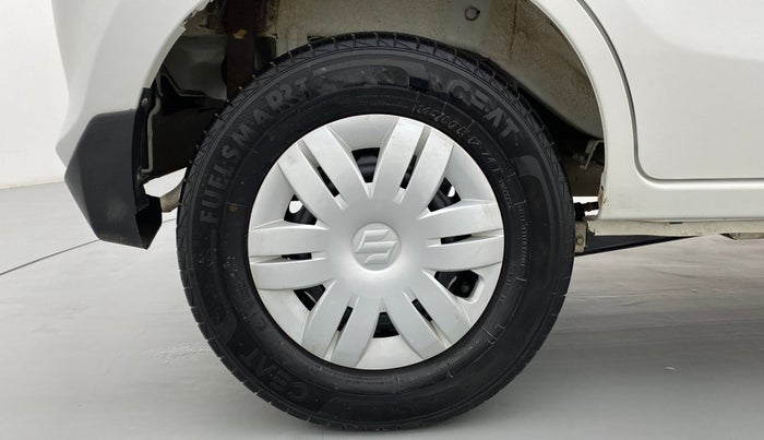 2020 Maruti Alto VXI, Petrol, Manual, 5,044 km, Right Rear Wheel
