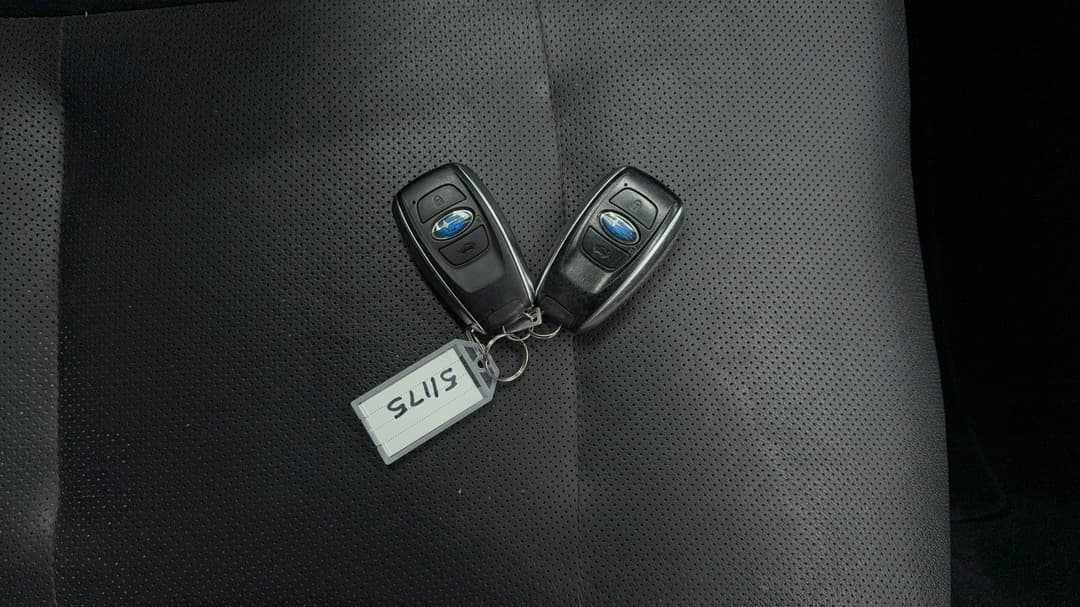 2017 Subaru Outback 2.5i Premium AWD, Automatic, 91715 km, Key Close-up