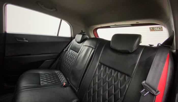 2015 Hyundai Creta SX 1.6 DIESEL, Diesel, Manual, 80,255 km, Right Side Rear Door Cabin