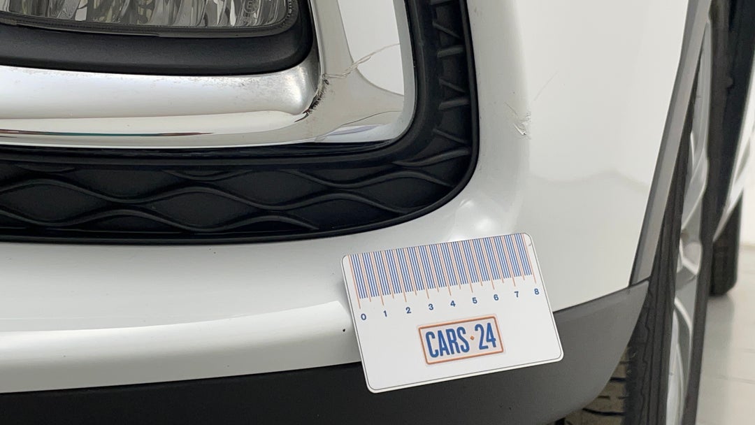 Bumper Front Scratch