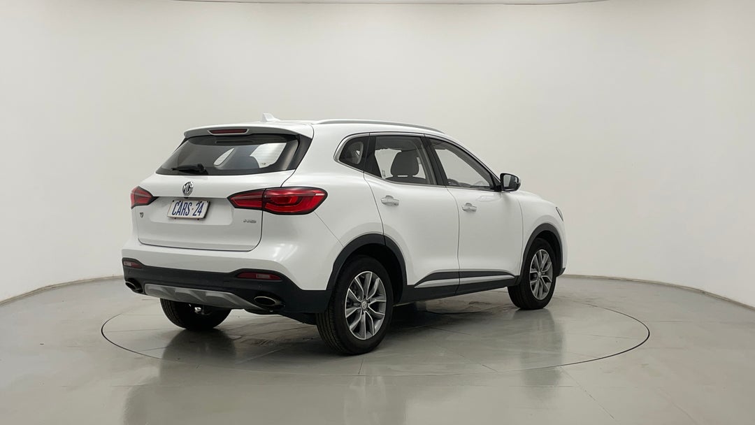 Right Back Diagonal (45- Degree) View