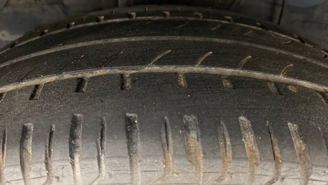 Right Rear Tyre Tread