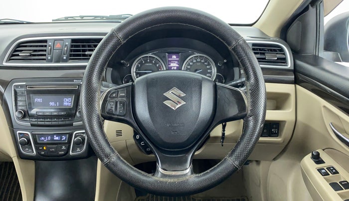 2015 Maruti Ciaz VXI PLUS, Petrol, Manual, 90,387 km, Steering Wheel Close Up