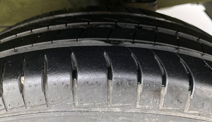 2019 Hyundai NEW SANTRO 1.1 MAGNA MT, Petrol, Manual, 21,383 km, Left Rear Tyre Tread