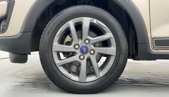 2019 Ford FREESTYLE TITANIUM 1.5 TDCI, Diesel, Manual, 19,402 km, Left Front Wheel