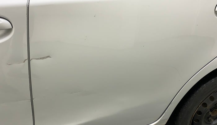 2014 Toyota Etios Liva G, CNG, Manual, 79,418 km, Rear left door - Minor scratches