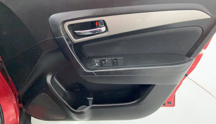 2018 Maruti Vitara Brezza ZDI AMT, Diesel, Automatic, 88,052 km, Driver Side Door Panels Controls