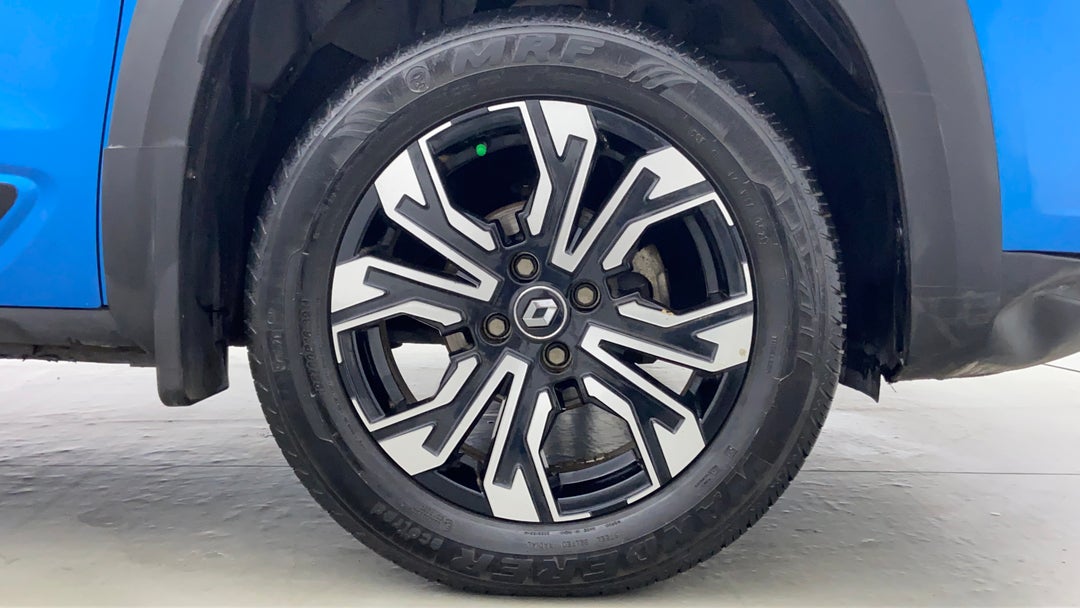 Right Front Tyre