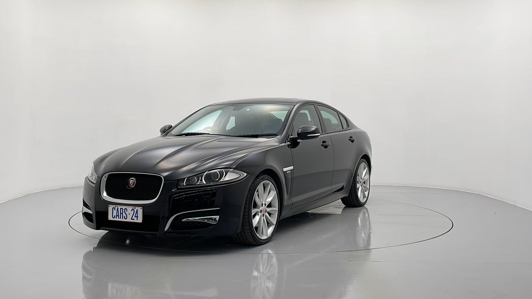 Left Front Diagonal (45- Degree) View