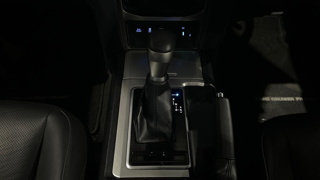 2022 Toyota Landcruiser Prado Vx, Automatic, 73714 km, Gear Lever 