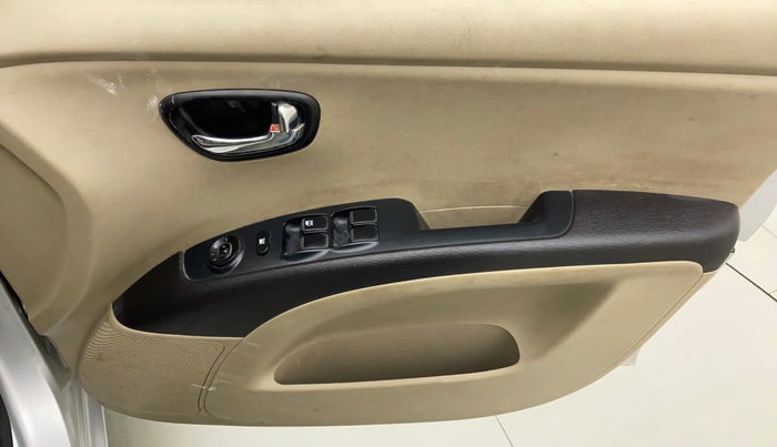 2012 Hyundai i10 SPORTZ 1.2 AT, Petrol, Automatic, 36,400 km, Driver Side Door Panels Control