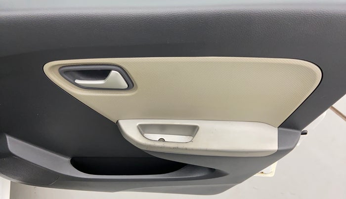 2016 Maruti Alto K10 VXI P, Petrol, Manual, 73,745 km, Driver Side Door Panels Control