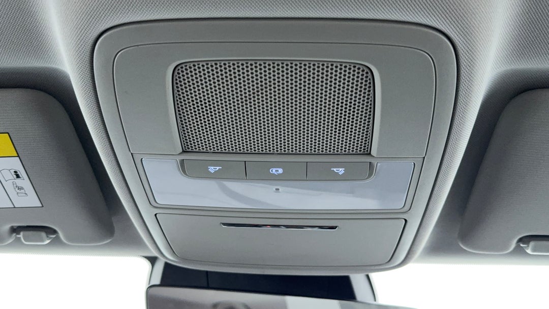 On-Roof Controls/Sunglass holder