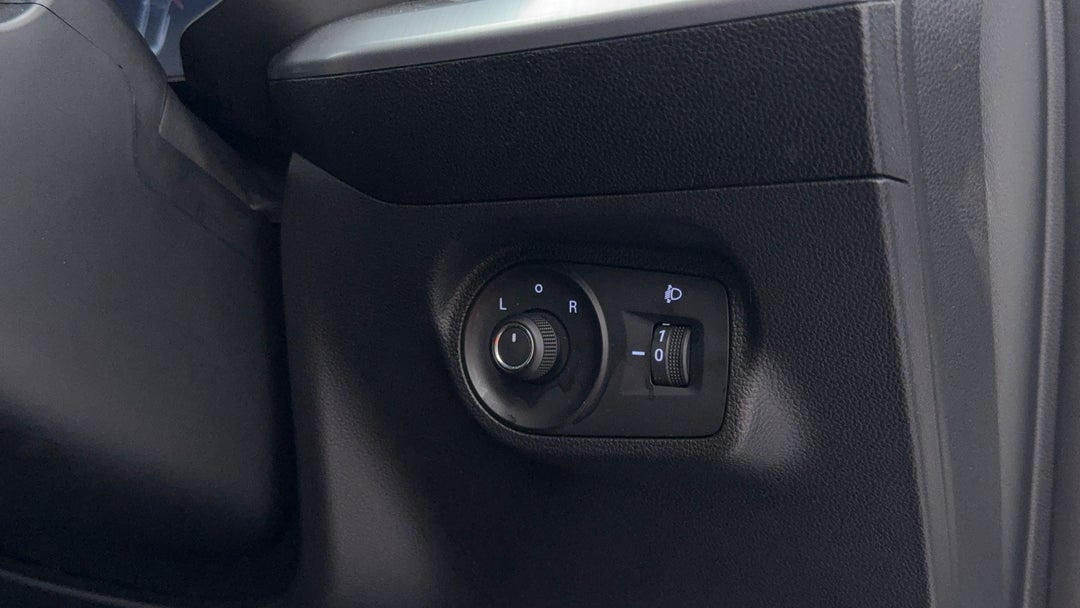 Utility Switches/Buttons