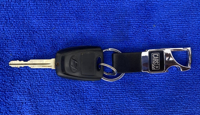 2019 Hyundai Grand i10 MAGNA 1.2 KAPPA VTVT, Petrol, Manual, 19,864 km, Key Close Up