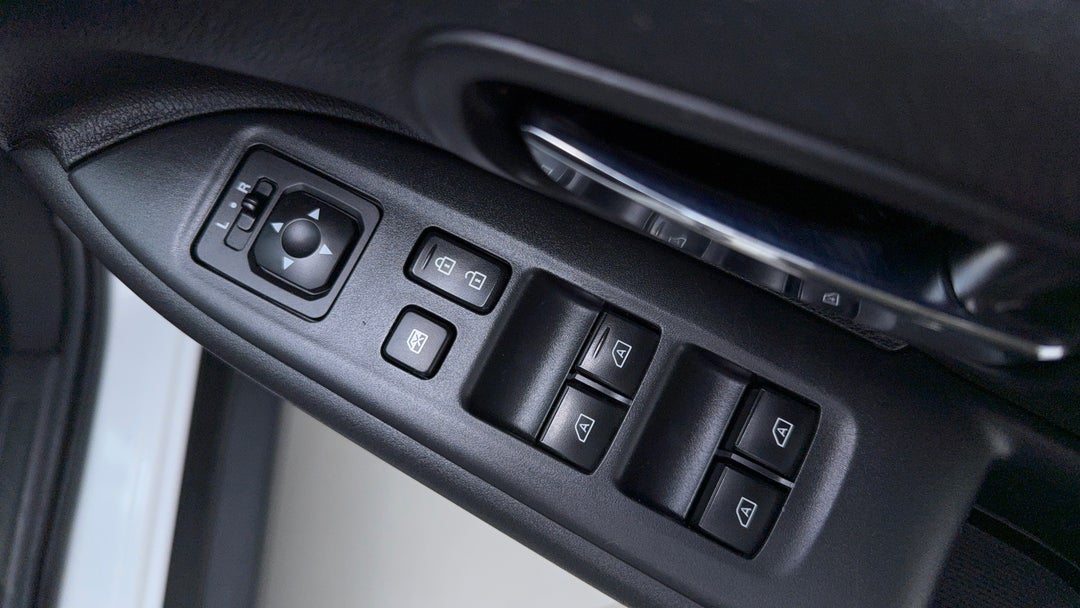 Drivers Side Door Panel Controls
