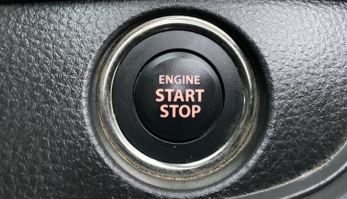 2017 Maruti Swift ZXI D, Petrol, Manual, 33,891 km, Keyless Start/ Stop Button