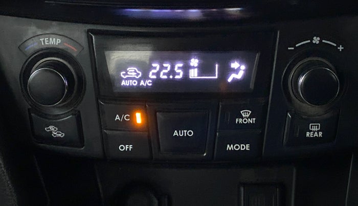 2017 Maruti Swift ZXI D, Petrol, Manual, 33,891 km, Automatic Climate Control