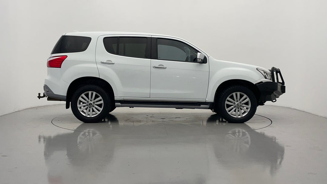 2017 Isuzu MU-X Ls-u (4x4), Automatic, 97294 km, Right Side View