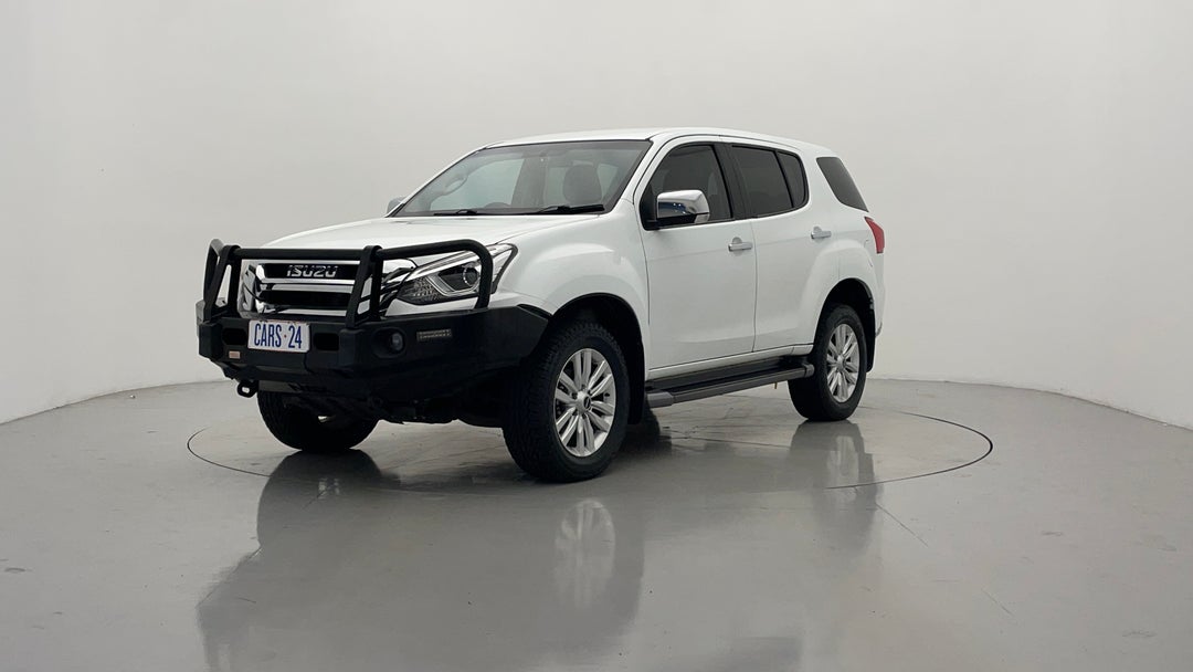 2017 Isuzu MU-X Ls-u (4x4), Automatic, 97294 km, Left Front Diagonal (45- Degree) View