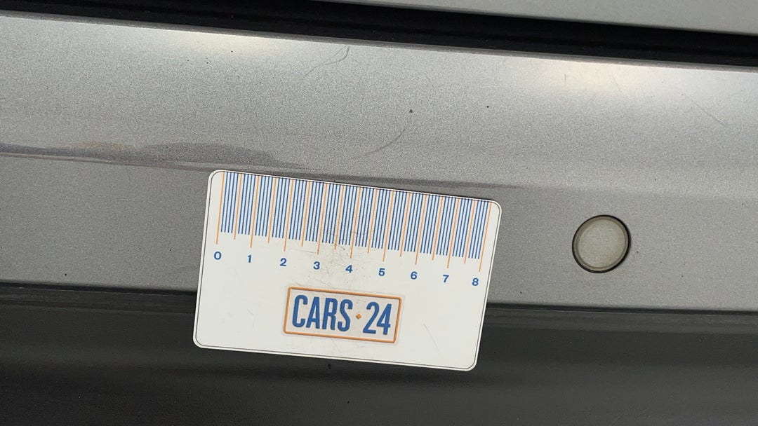 Bumper Rear Scratch