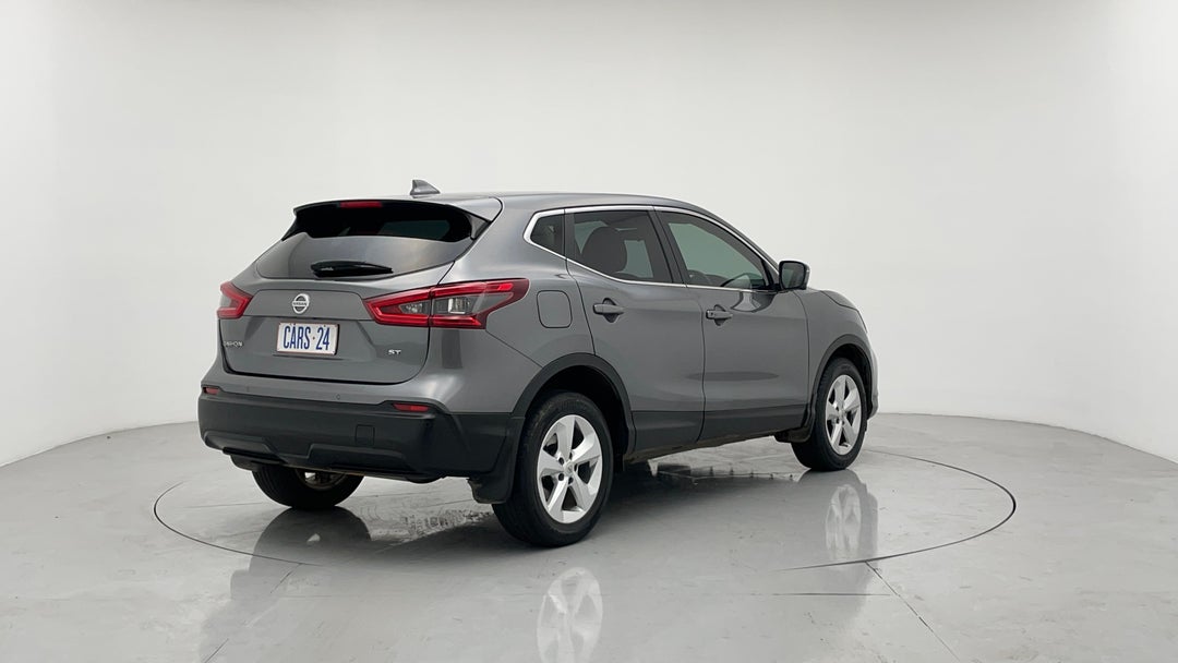 Right Back Diagonal (45- Degree) View