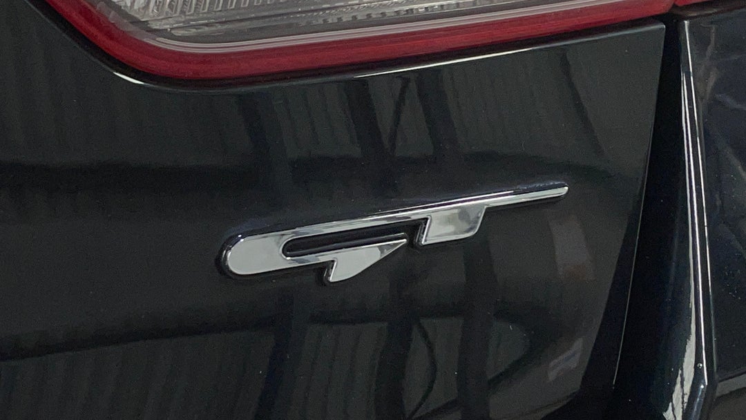 Badge (Boot Right Side)