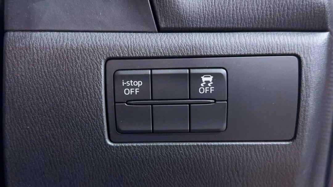 2016 Mazda 3 Sp25 Gt, Automatic, 126221 km, Utility Switches/Buttons