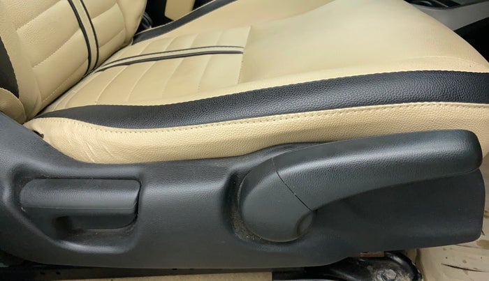 2018 Honda City 1.5L I-VTE V CVT, Petrol, Automatic, 68,344 km, Driver Side Adjustment Panel