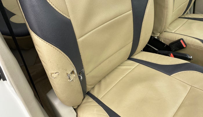 2018 Maruti Celerio ZXI D, Petrol, Manual, 90,932 km, Driver seat - Cover slightly torn