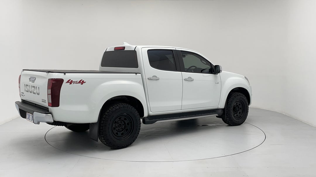 Right Back Diagonal (45- Degree) View