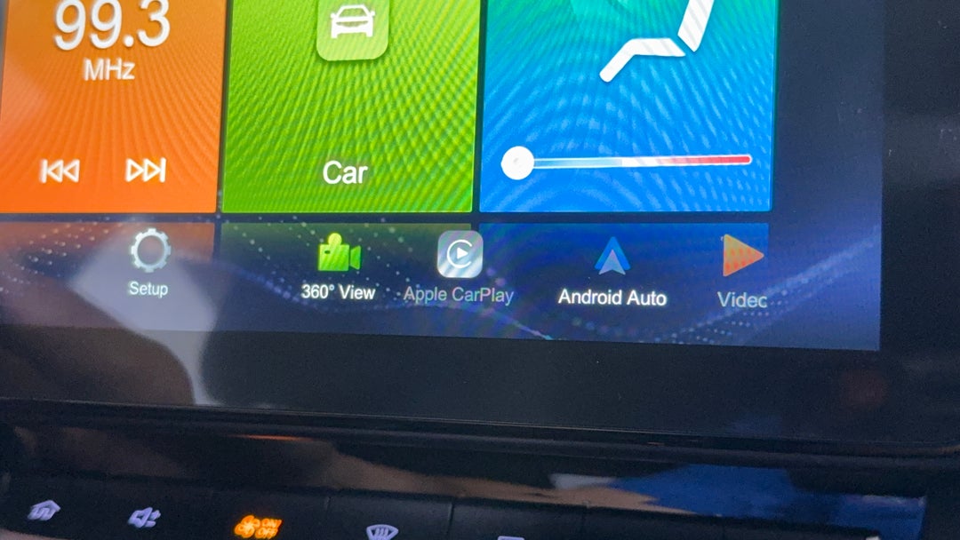 Android/Apple Car Play