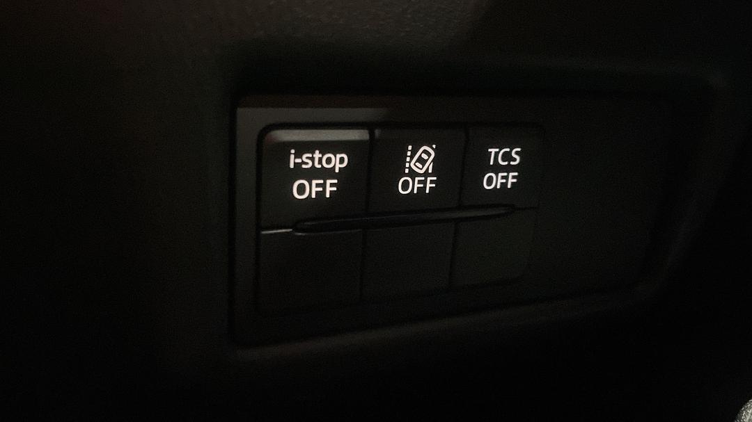 2022 Mazda CX-5 Maxx Sport (FWD), Automatic, 54583 km, Utility Switches/Buttons